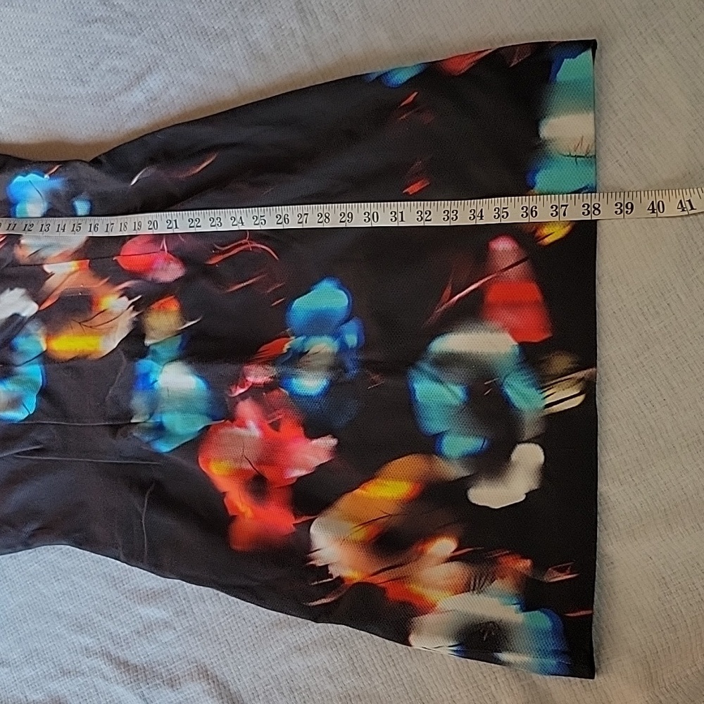 Elie Tahari Black Red Floral Dress Size 10  EUC - Picture 7 of 11
